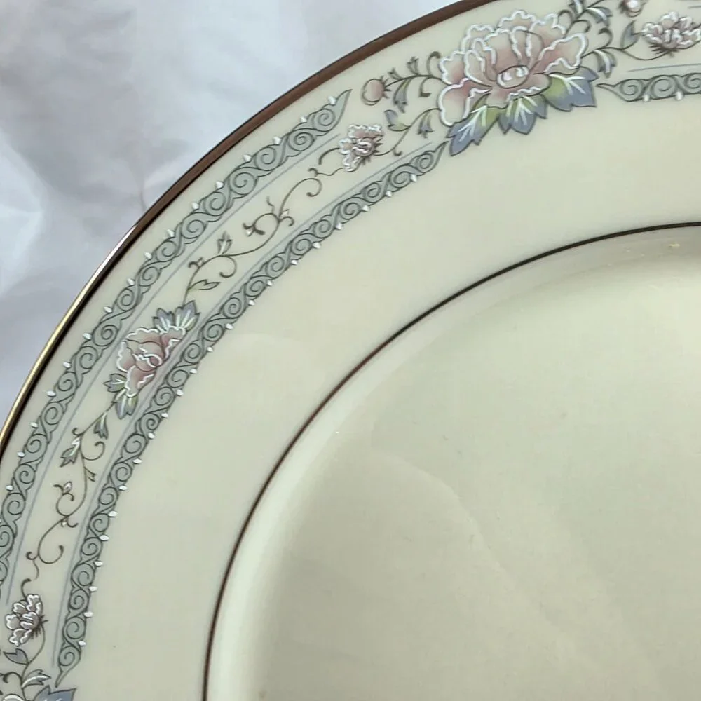 TWO Lenox Charleston Dinner Plate Pastel Floral Band Cosmopolitan Line